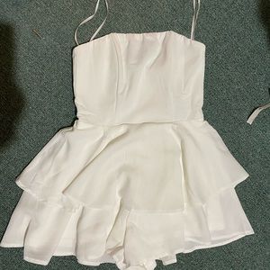 NWT Showpo strapless romper